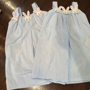 Eliza James  gingham Bunny Dress. size 5. gently used. Price is for 1 dress